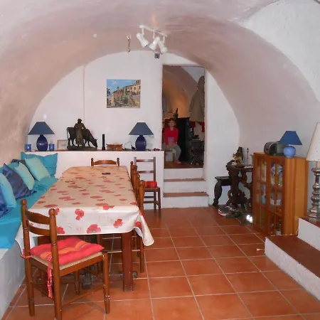 Apartament House On The Plaza Aregno